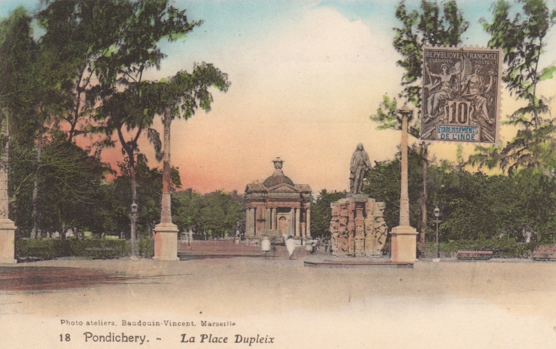 06-07 - Pondichery - place Dupleix - 2